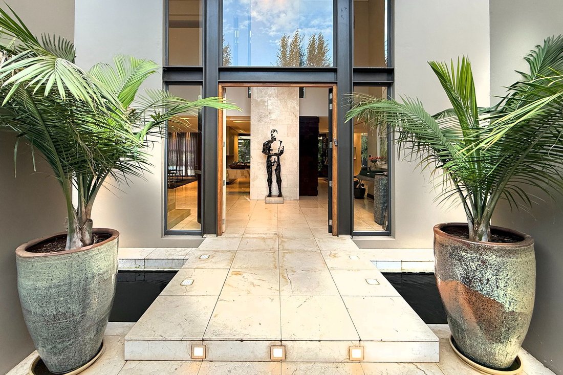 Maisons de campagne à Morningside, Sandton, Gauteng 4 - 15798051