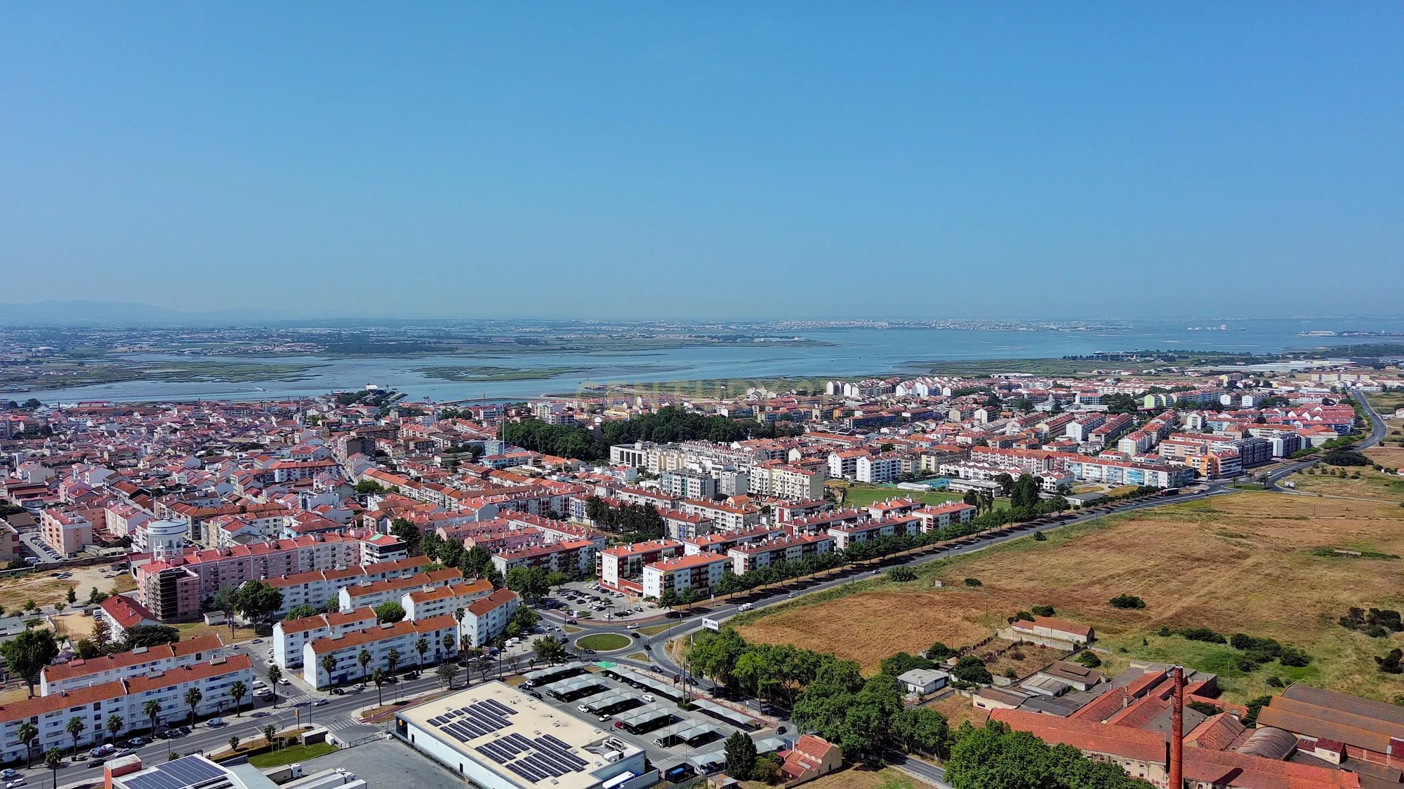 Land for sale in Montijo, Portugal — €6,400,000
