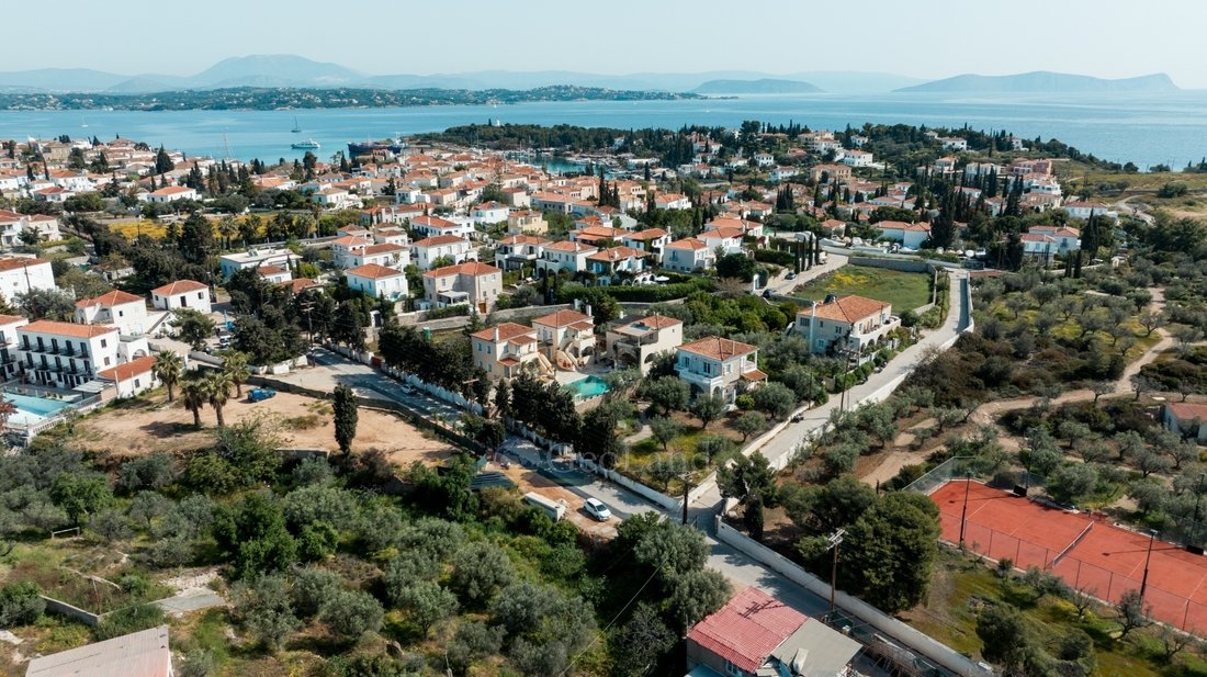 Land in Spetses, Attica, Greece 3 - 15796999