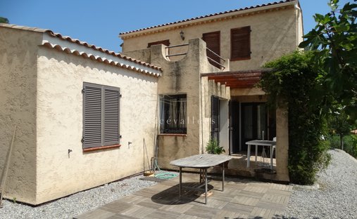 House in Bonson, Provence-Alpes-Côte d'Azur, France 1