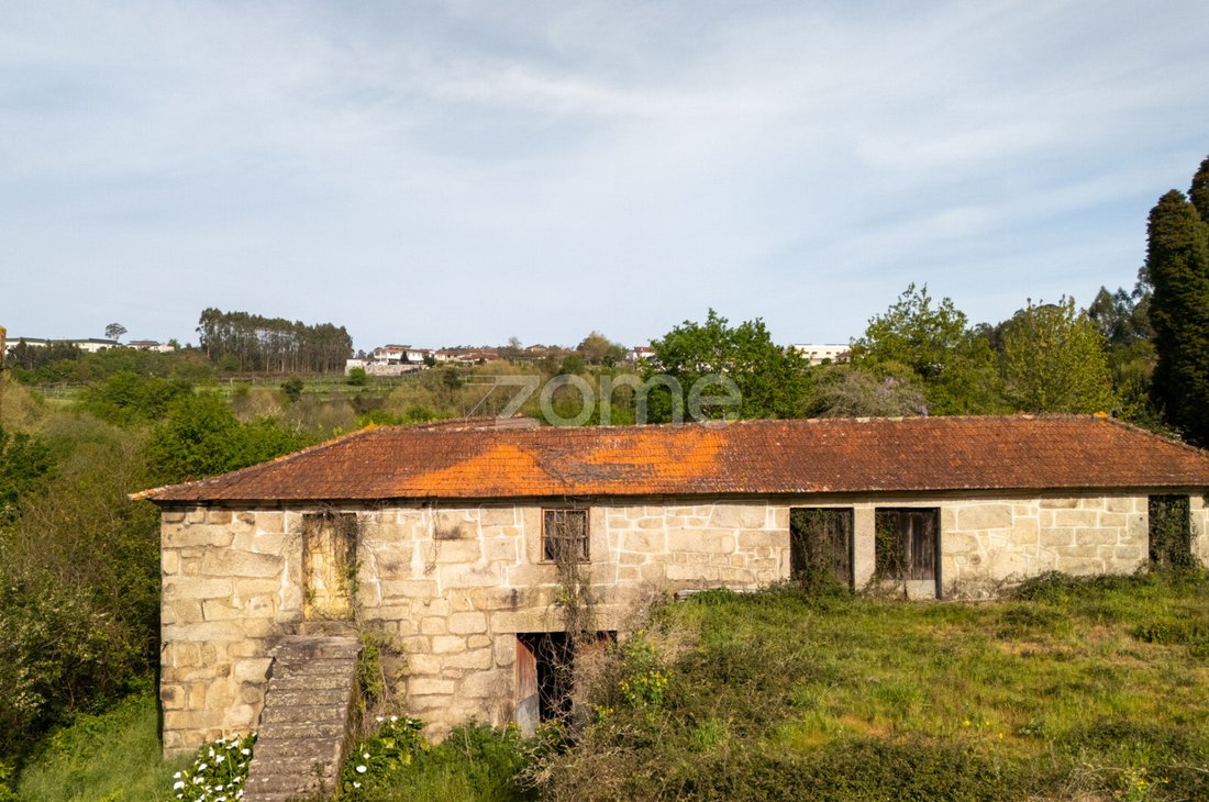 Finca in Sobrosa, Porto District, Portugal 2 - 15493475