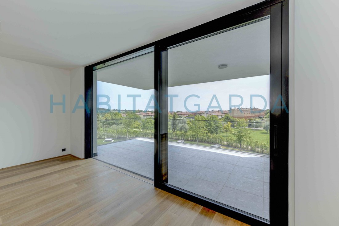 Apartment in Salo, Lombardy, Italy 5 - 15799130
