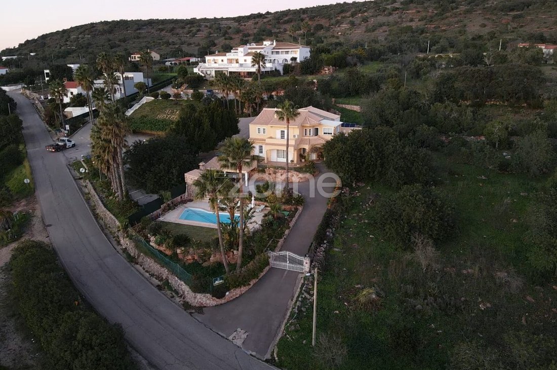 House in Alte, Algarve, Portugal 4 - 15141412