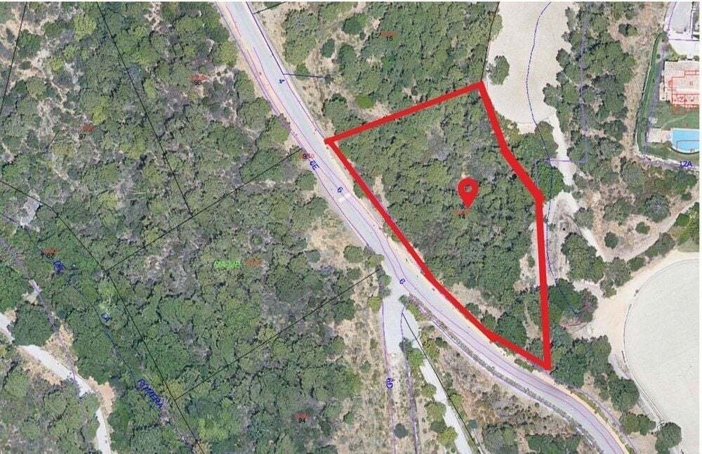 Land in Benahavis, Andalusia, Spain 1 - 15798307