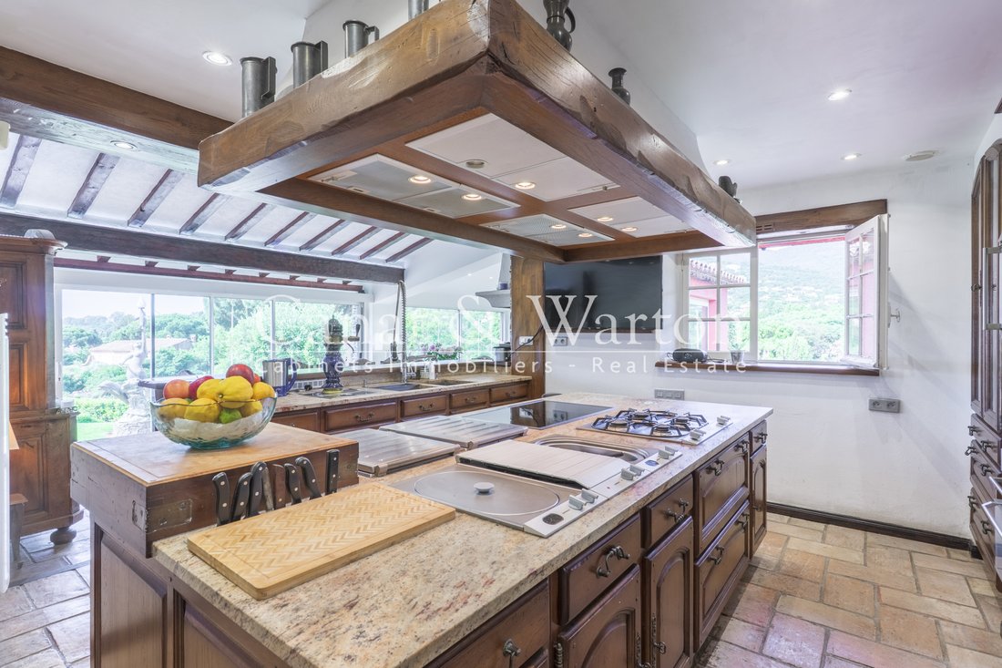 Villa en Sud, Cavalaire-sur-Mer, Francia 4 - 15798643