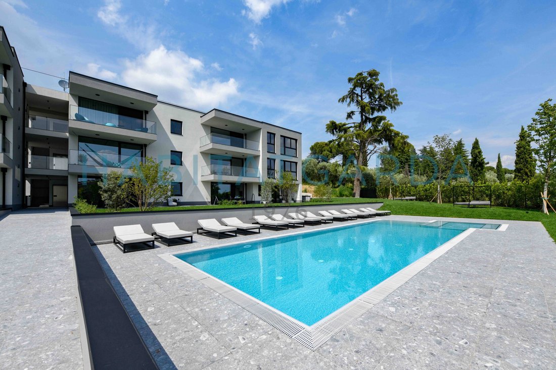 Apartment in Salo, Lombardy, Italy 1 - 15799130