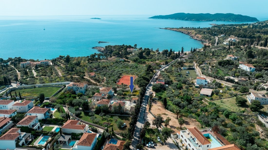 Land in Spetses, Attica, Greece 4 - 15796999