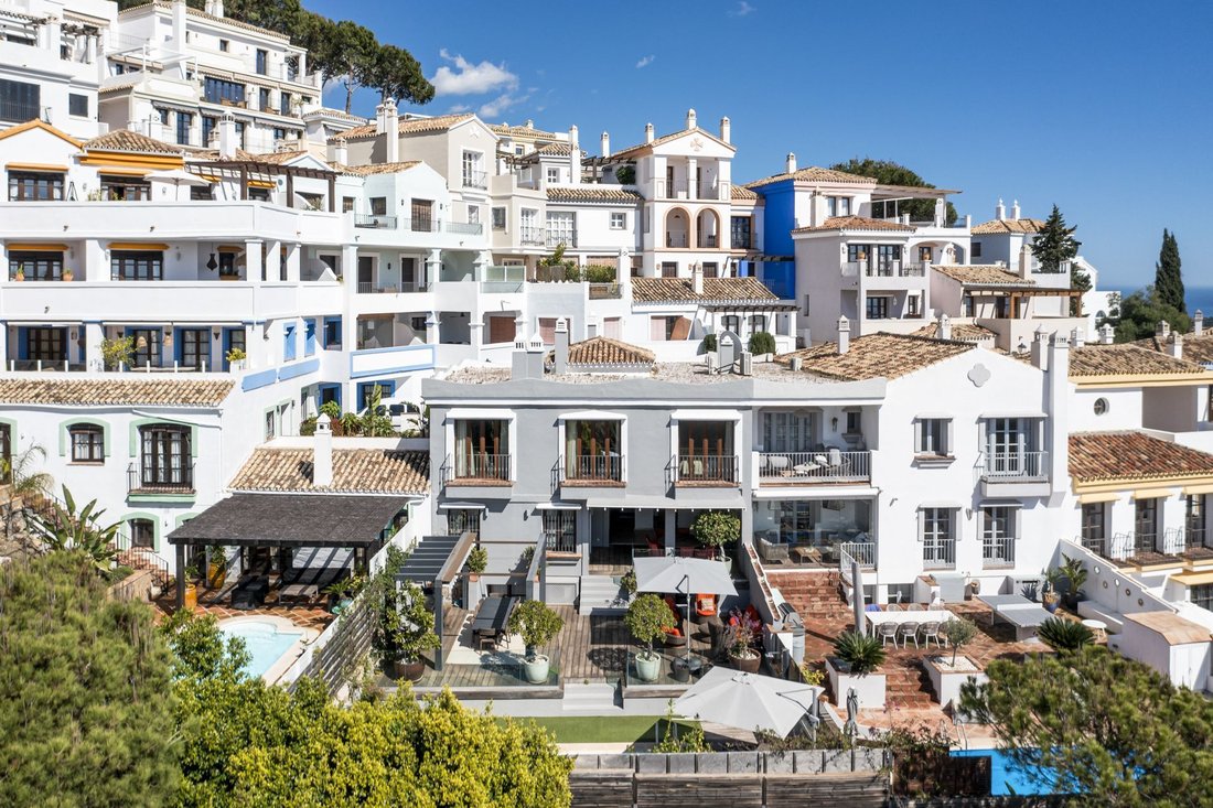 Townhouse in La Quinta, Benahavis, Andalusia 2 - 15798310