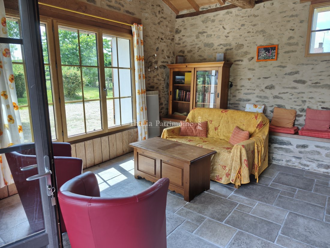 Le Rêve de Pierre: A Flowered Haven in Château-Guibert’s Golden Light - 5