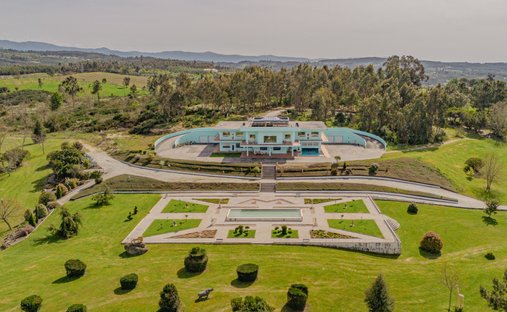 Corps de ferme à Oliveira do Hospital, District de Coimbra, Portugal 1