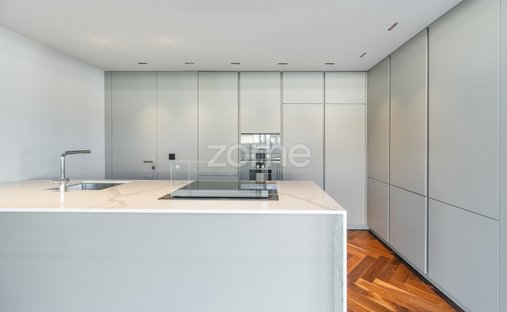 Apartment in Lordelo do Ouro e Massarelos, Porto District, Portugal 1