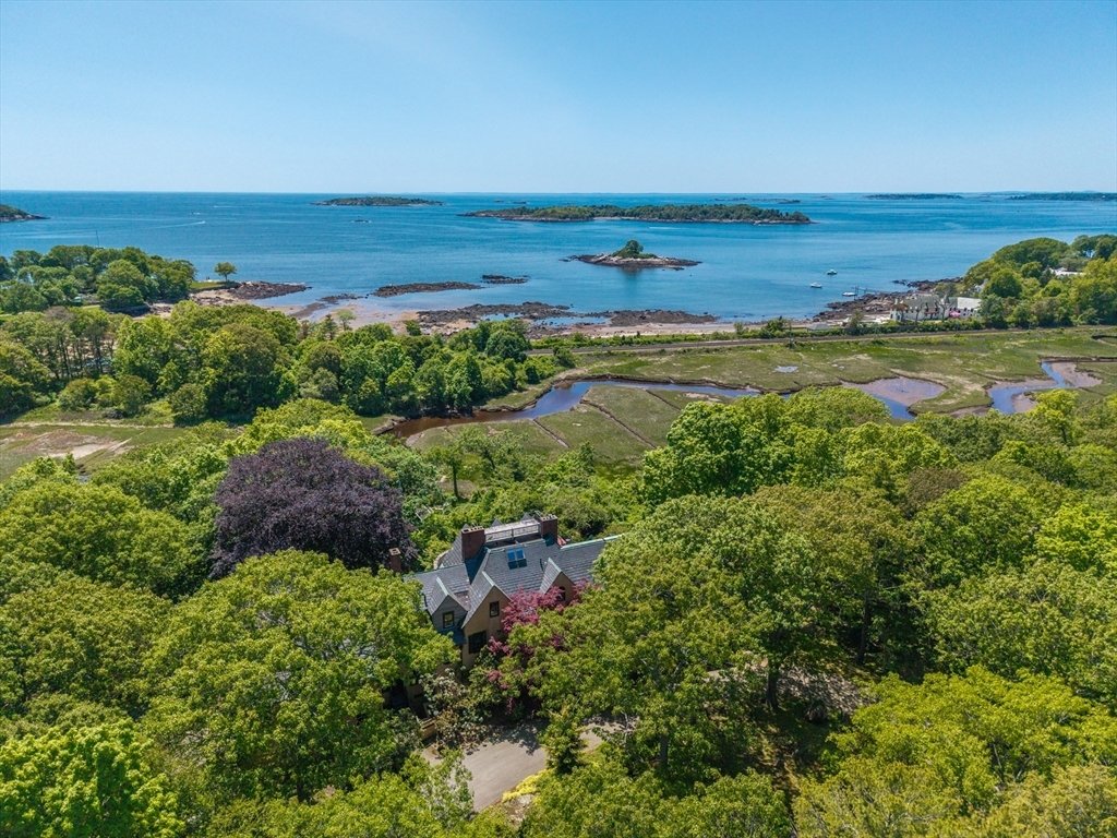 House in Beverly, Massachusetts, United States 1 - 15798933