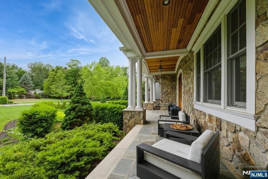 House in Saddle River, New Jersey, United States 2 - 15797636