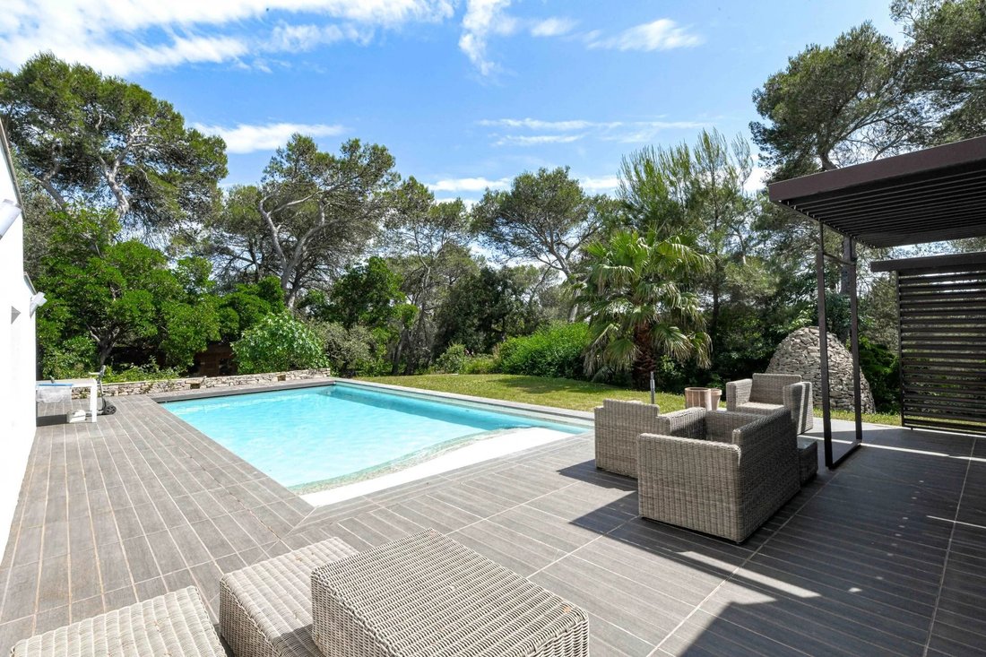 Estate in La Gazelle, Nimes, France 3 - 15796860