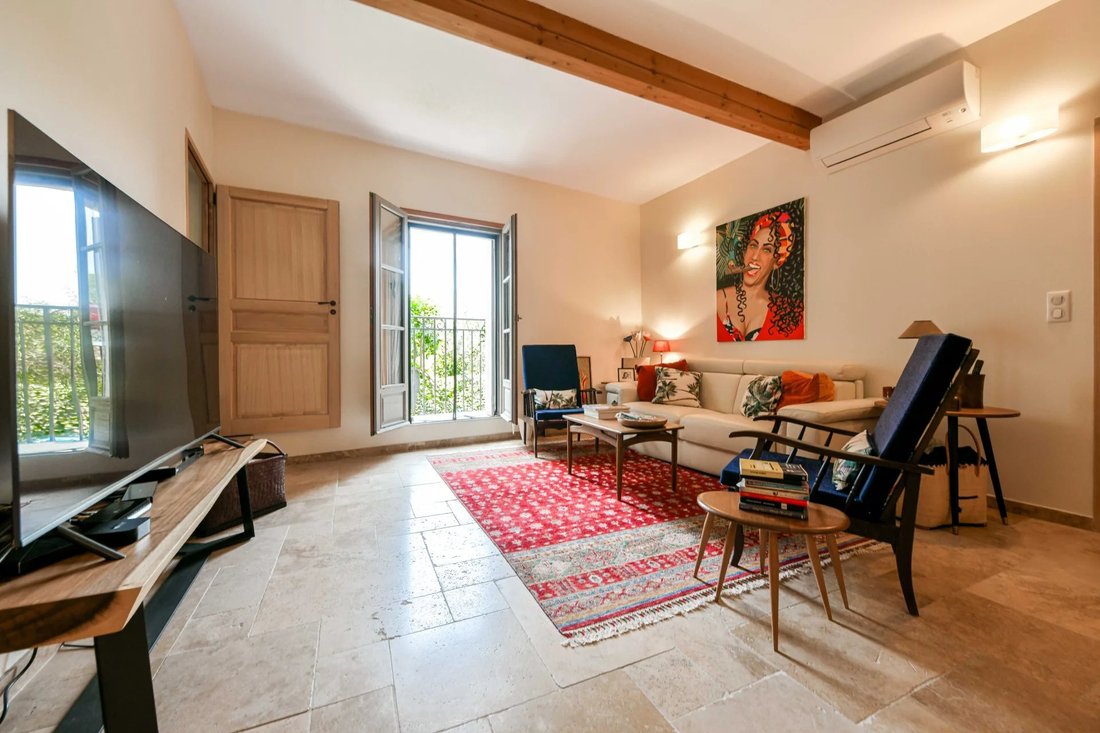 Townhouse in Uzès, Occitania, France 2 - 15796867