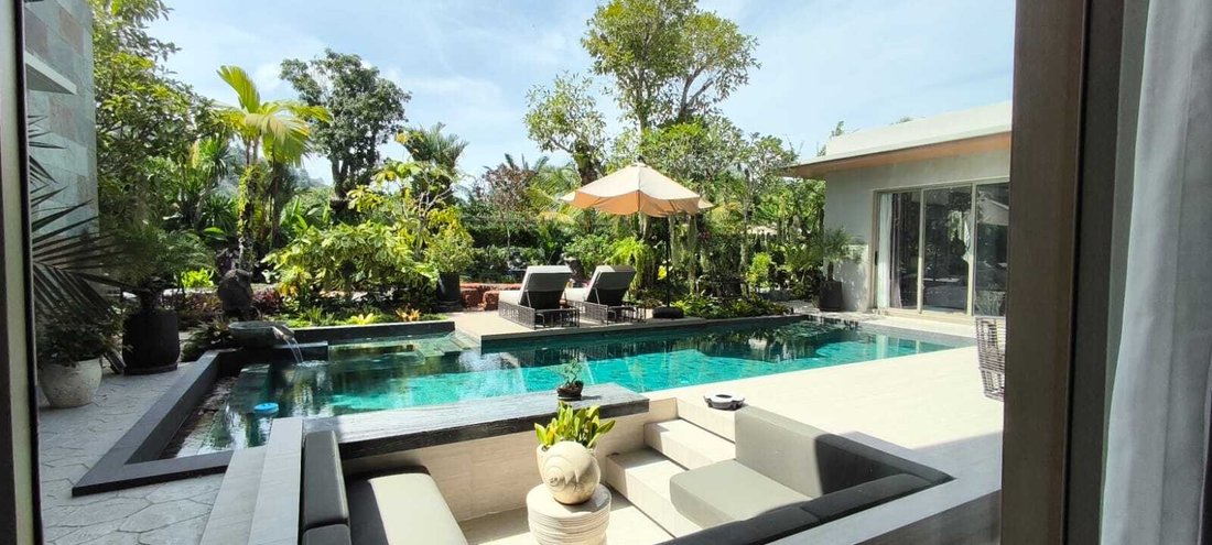Villa in Thep Krasattri, Phuket, Thailand 1 - 15799912