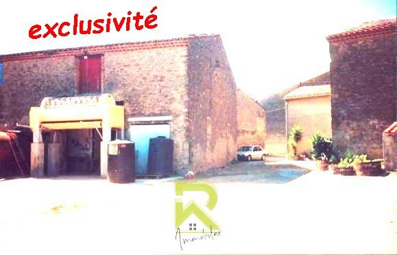 A Vineyard Kingdom in Minervois: 34 Hectares of Sunlit Legacy