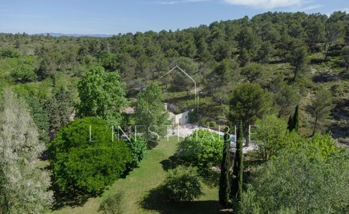 Castle for Sale in Les Herbiers, Pays de la Loire, France