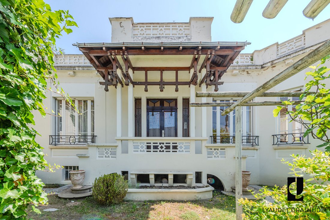 Villa in Le Centre-Centre Ville, Roanne, France 5 - 15800070