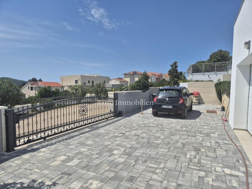 House in Zaboric, Sibenik-Knin County, Croatia 4 - 15800581