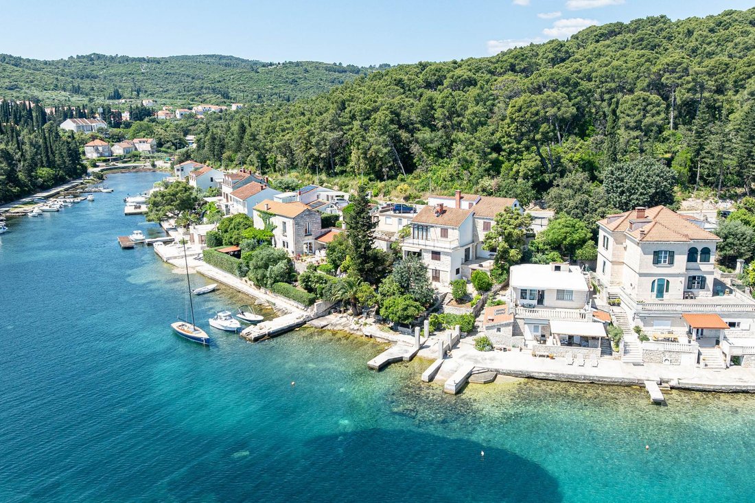 Apartment in Dubrovnik-Neretva County, Croatia 3 - 15805274