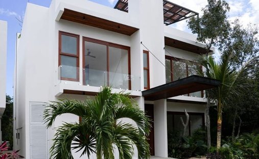 House in Playa del Carmen, Quintana Roo, Mexico 1
