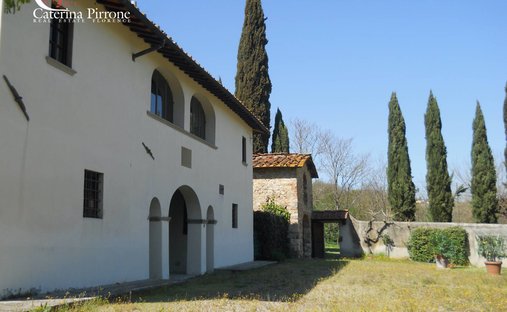 Tuscany| Historic Tuscan Castle With Land For Sale Near Florence