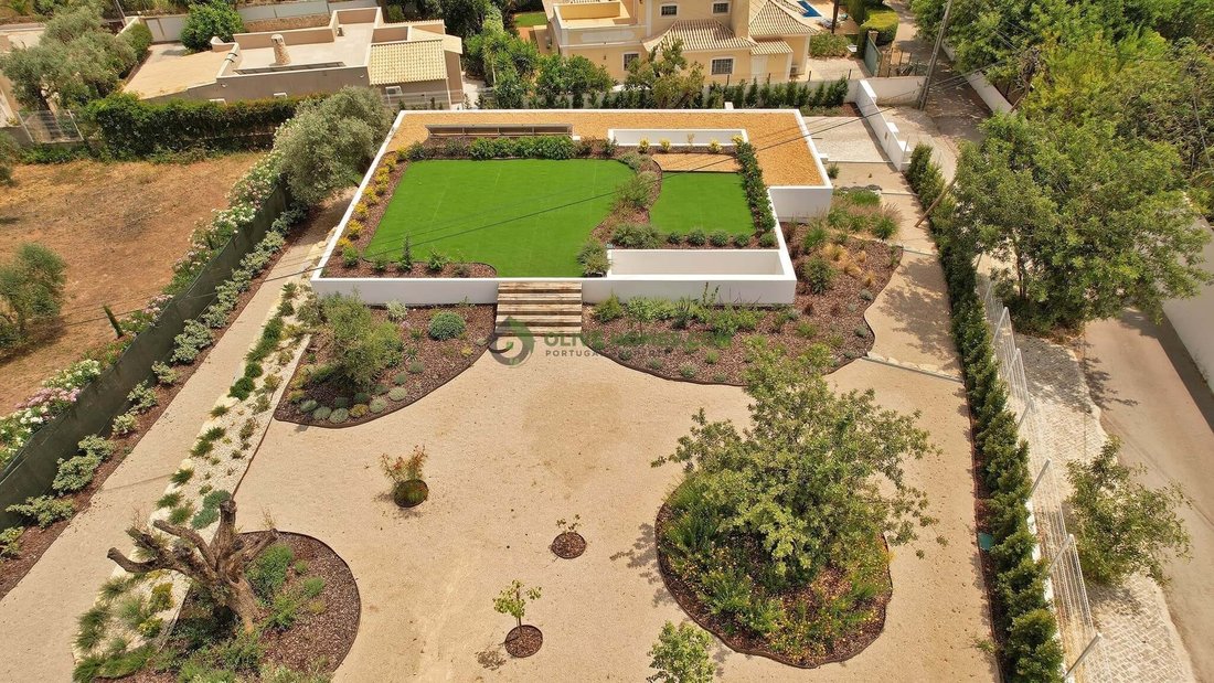 Villa in Loule (Sao Clemente), Algarve, Portugal 5 - 15804218
