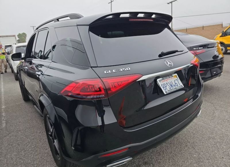 Suv in Irvine, CA, United States 3 - 15801145