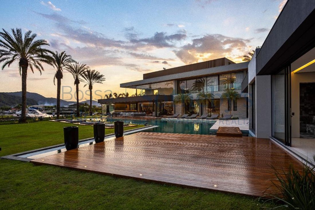 House in Guarujá, State of São Paulo, Brazil 3 - 12432357