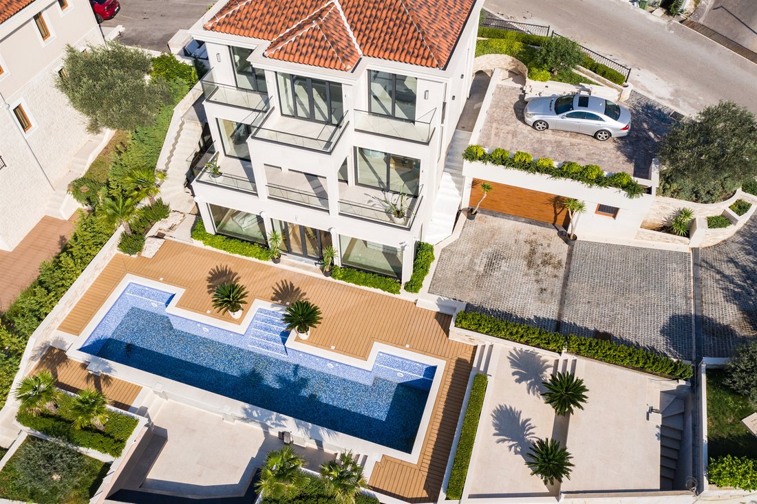 Villa in Blizikuće, Budva Municipality, Montenegro 4 - 15800687