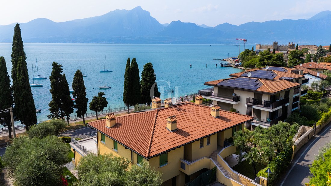 Appartement à Torri del Benaco, Vénétie, Italie 3 - 15800556