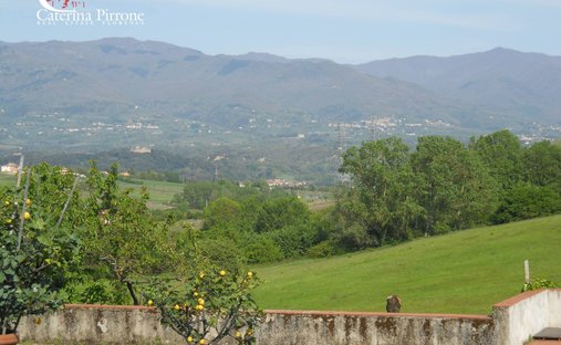 Tuscany| Historic Tuscan Castle With Land For Sale Near Florence