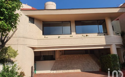 House in Naucalpan de Juárez, State of Mexico, Mexico 1