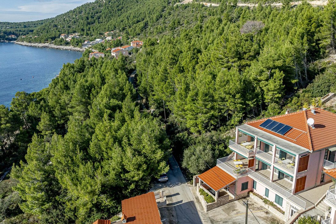 Villa in Blato, Dubrovnik-Neretva County, Croatia 2 - 15805237