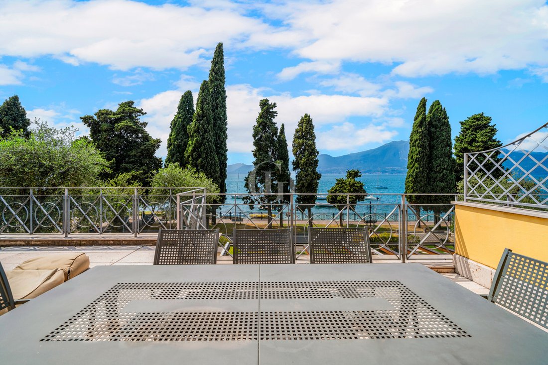 Appartement à Torri del Benaco, Vénétie, Italie 5 - 15800556