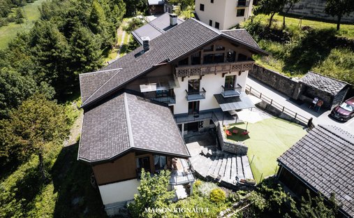 House in Villaroger, Auvergne-Rhône-Alpes, France 1