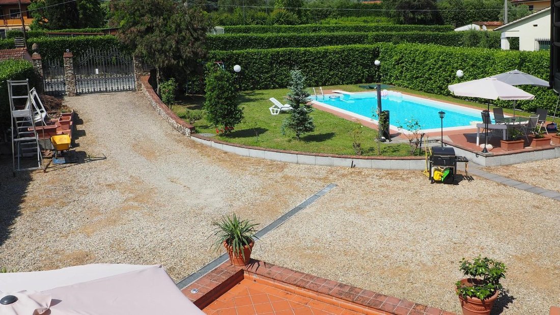 Villa in Capannori, Tuscany, Italy 2 - 15804967