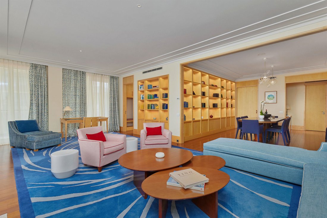Apartment in Tivat, Tivat Municipality, Montenegro 4 - 15800696