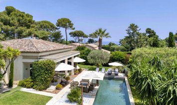 Villa in Antibes, Provence-Alpes-Côte d'Azur, France 1