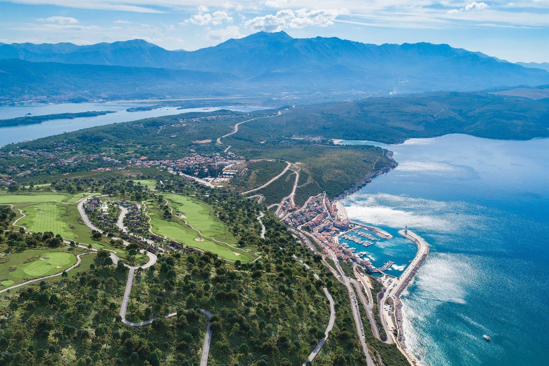 Villa in Milovići, Tivat Municipality, Montenegro 5 - 15800651