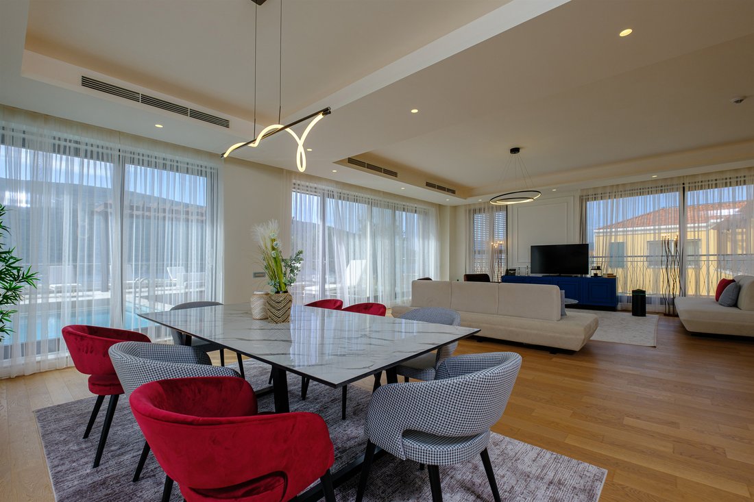 Apartment in Kumbor, Herceg Novi Municipality, Montenegro 2 - 15800682