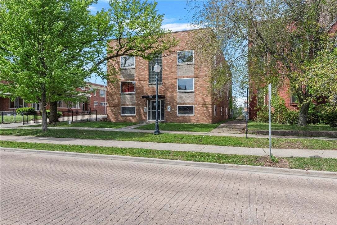 House in Decatur, Illinois, United States 1 - 15804616