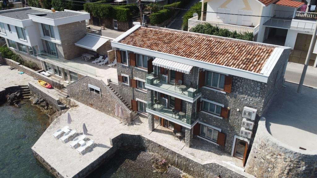 Villa in Krašići, Tivat Municipality, Montenegro 4 - 15800723