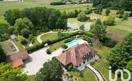 Casa a Mervans, Borgogna-Franca Contea, Francia 1