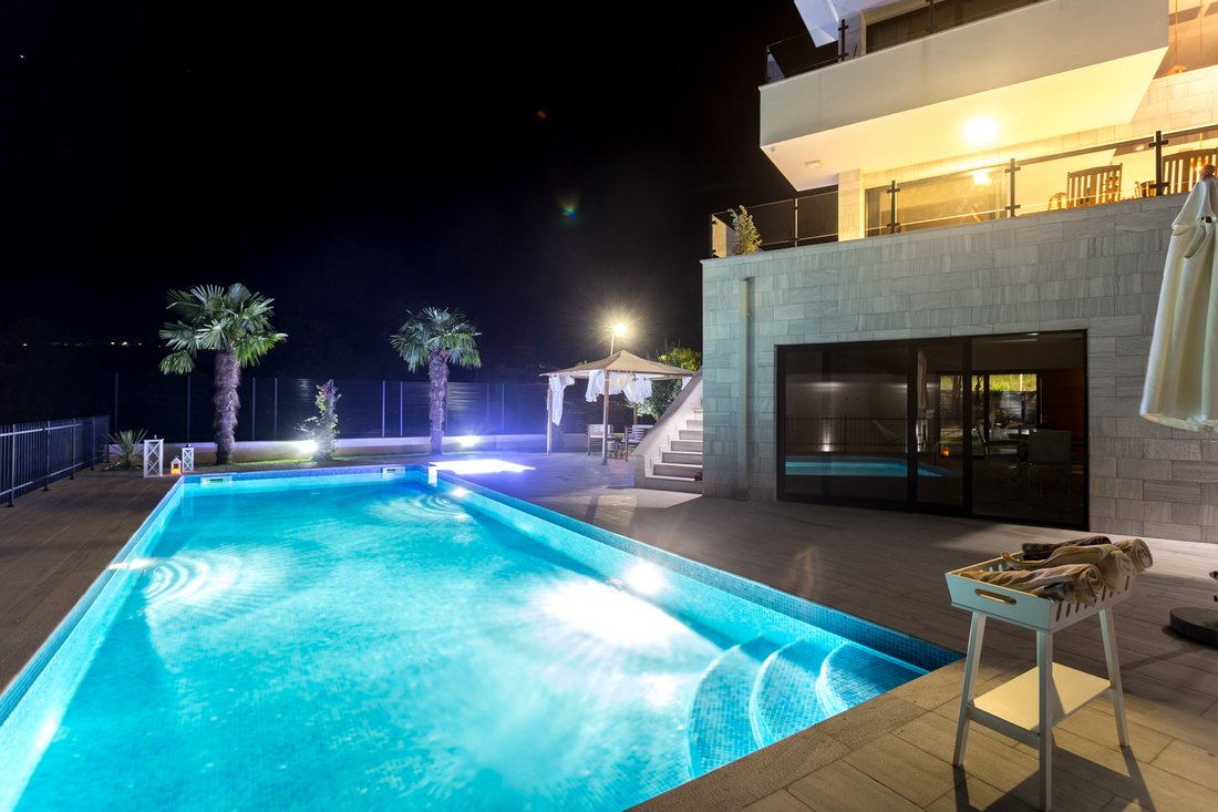Villa in Đenovići, Herceg Novi Municipality, Montenegro 4 - 15800735