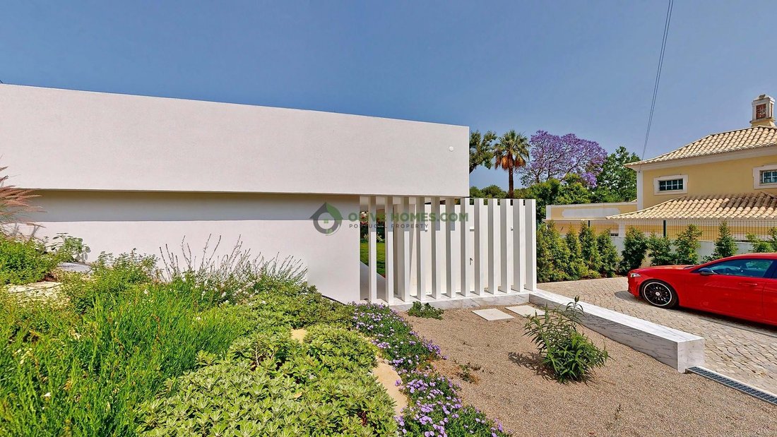 Villa in Loule (Sao Clemente), Algarve, Portugal 4 - 15804218