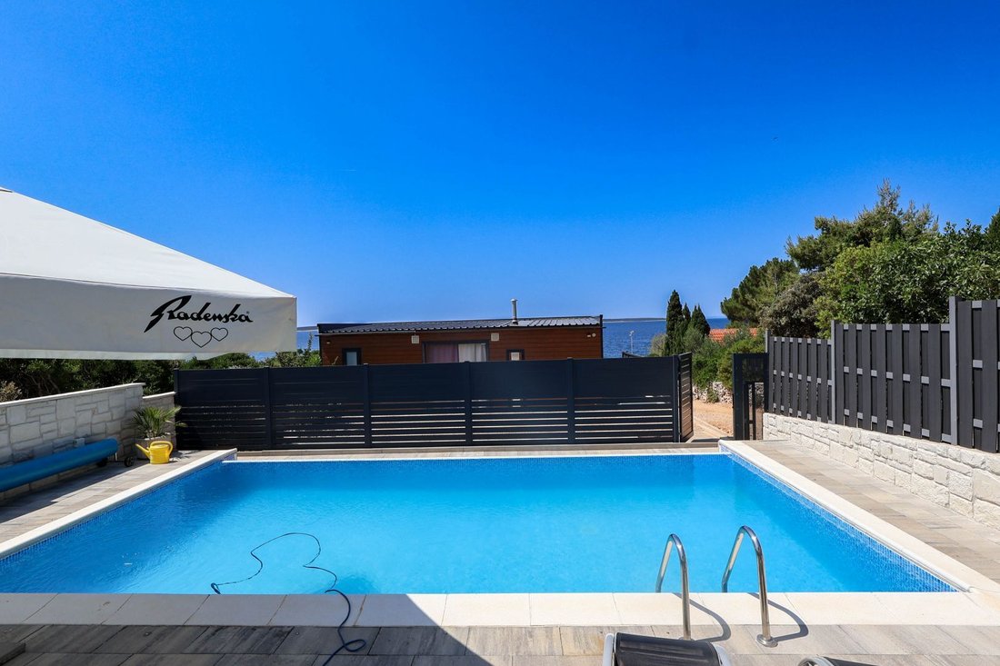 Villa in Mandre, Croatia 4 - 15805828