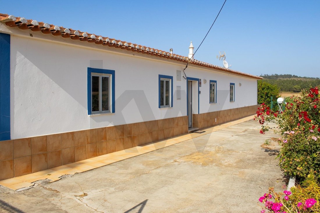 Townhouse in Aljezur, Algarve, Portugal 2 - 15800362