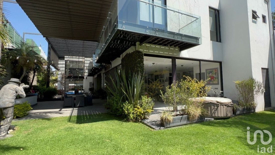 House in Mexico City, Mexico 3 - 15804633